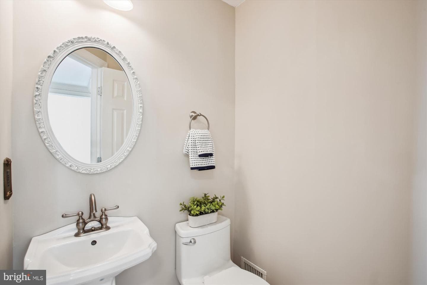 11801 River Drive photo 38