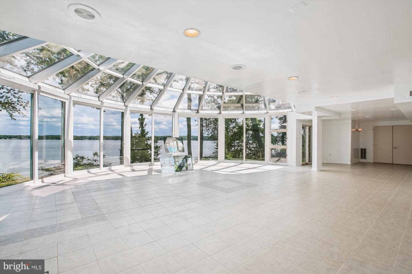 11801 River Drive photo 61
