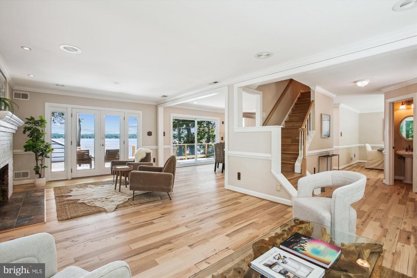 11801 River Drive photo 8