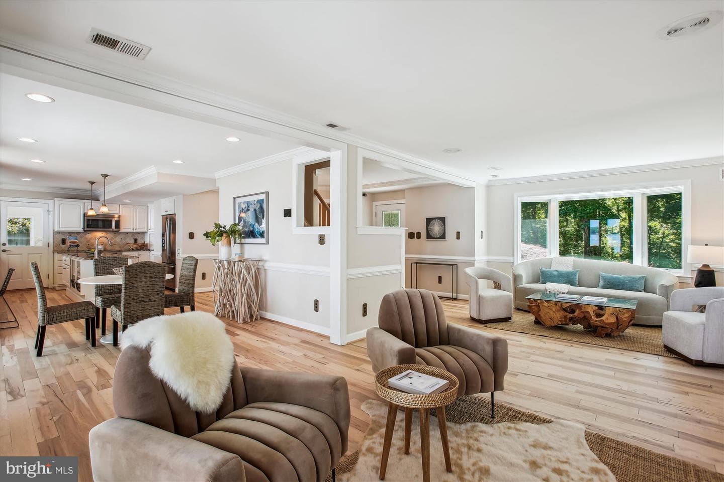 11801 River Drive photo 9