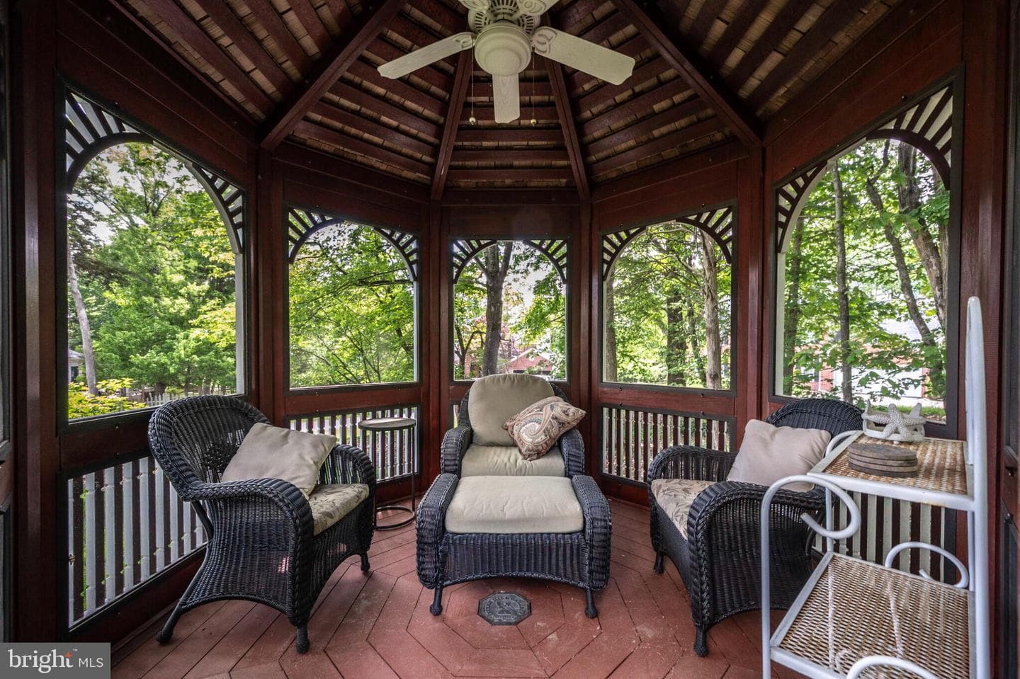 15069 Brown Post Lane photo 68