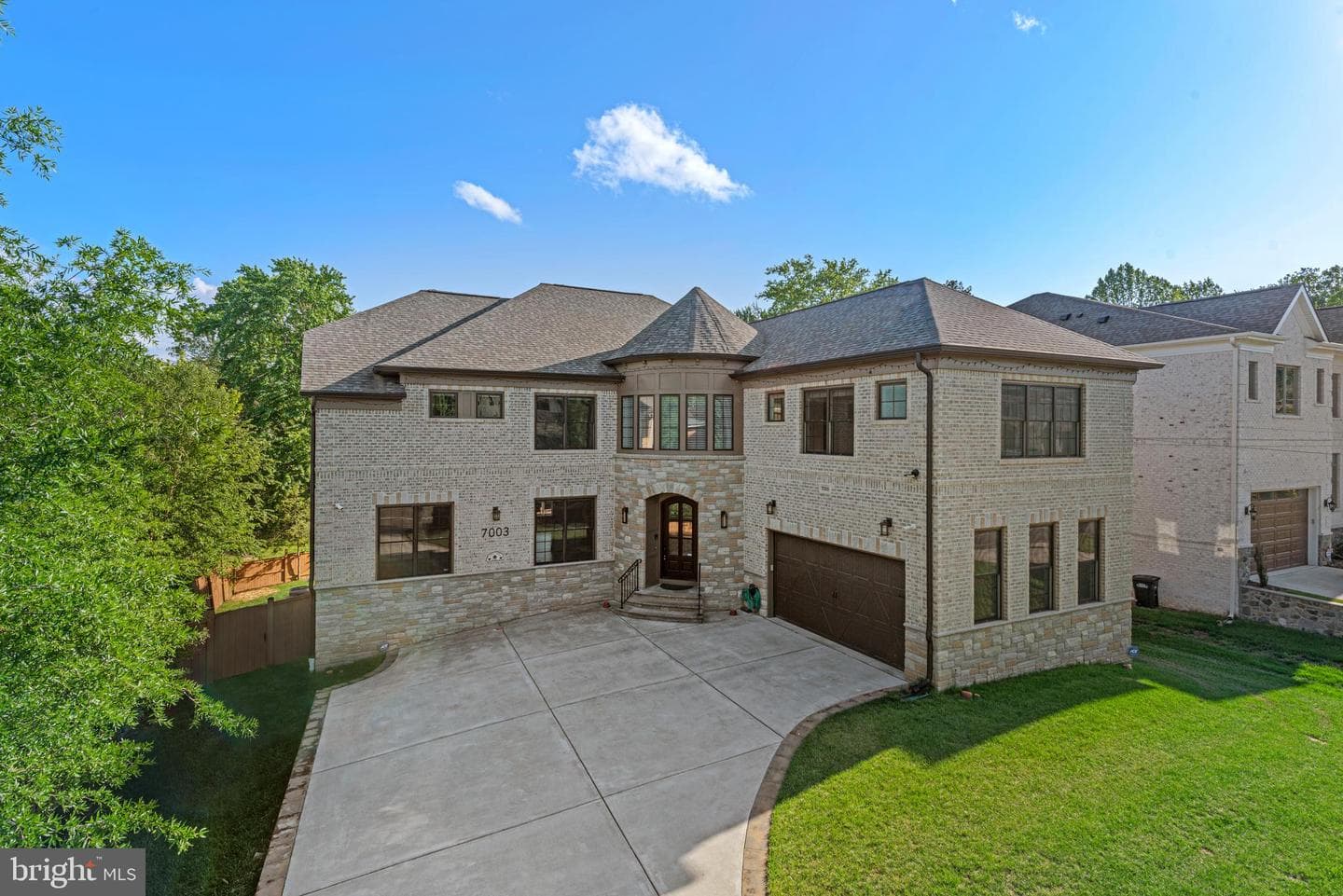 7003 Churchill Road photo 3