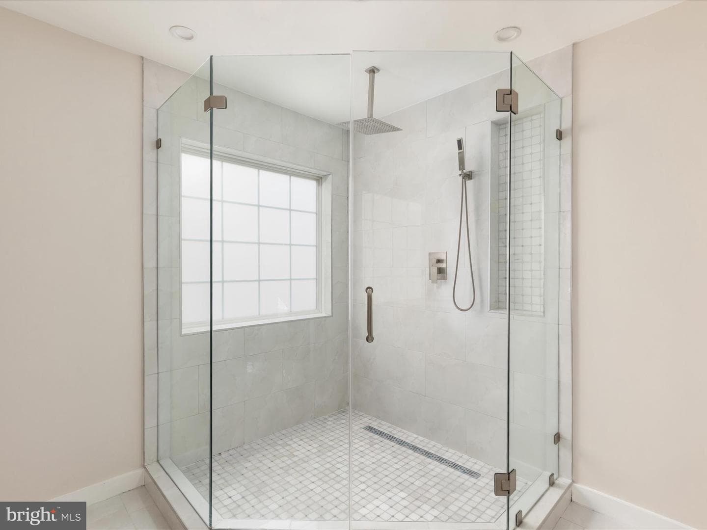 4172 McCloskey Court photo 35