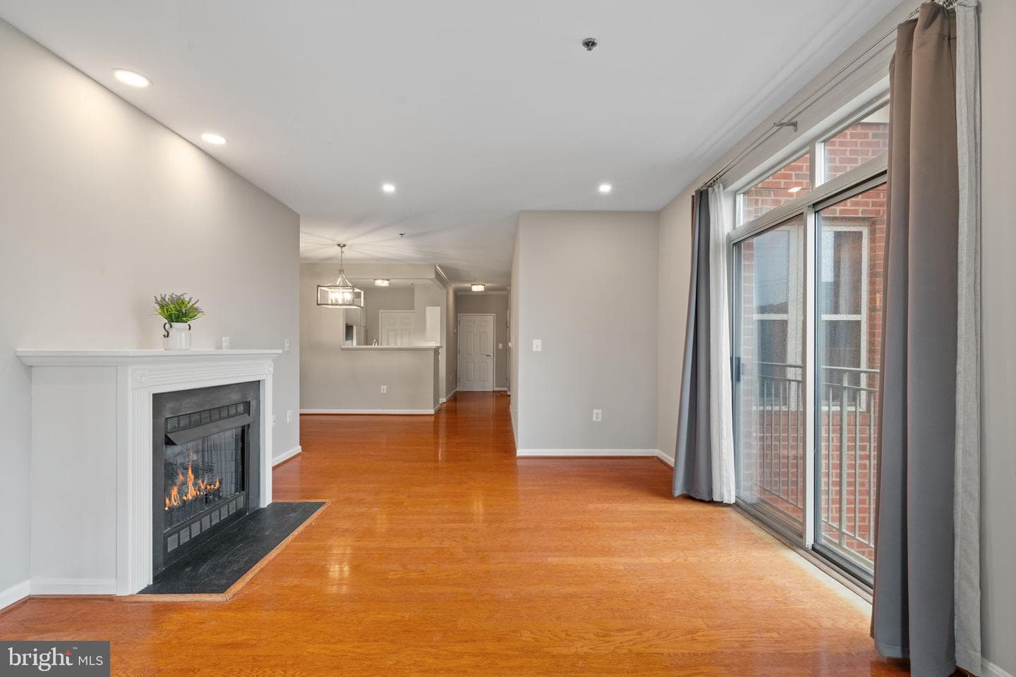 1860 Stratford Park Place #305 photo 14