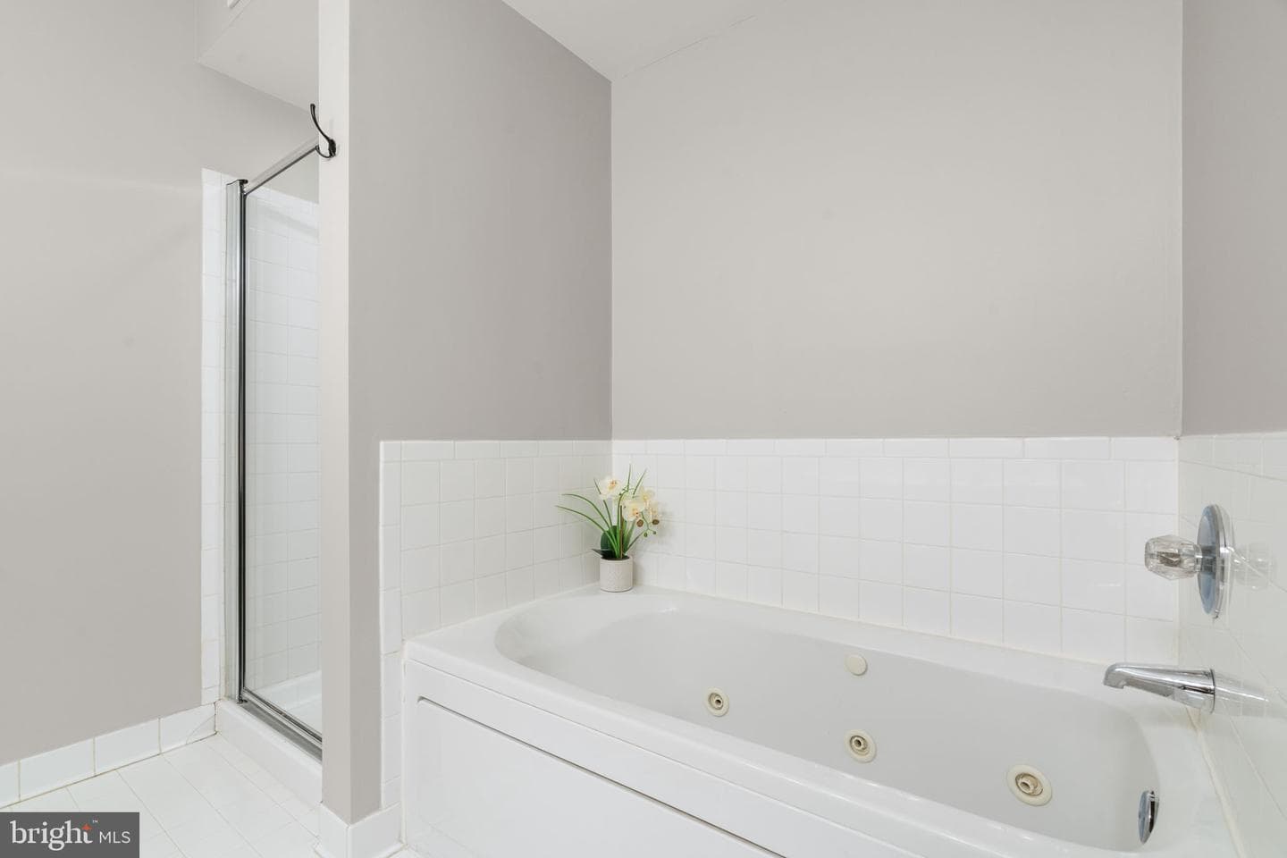 1860 Stratford Park Place #305 photo 30