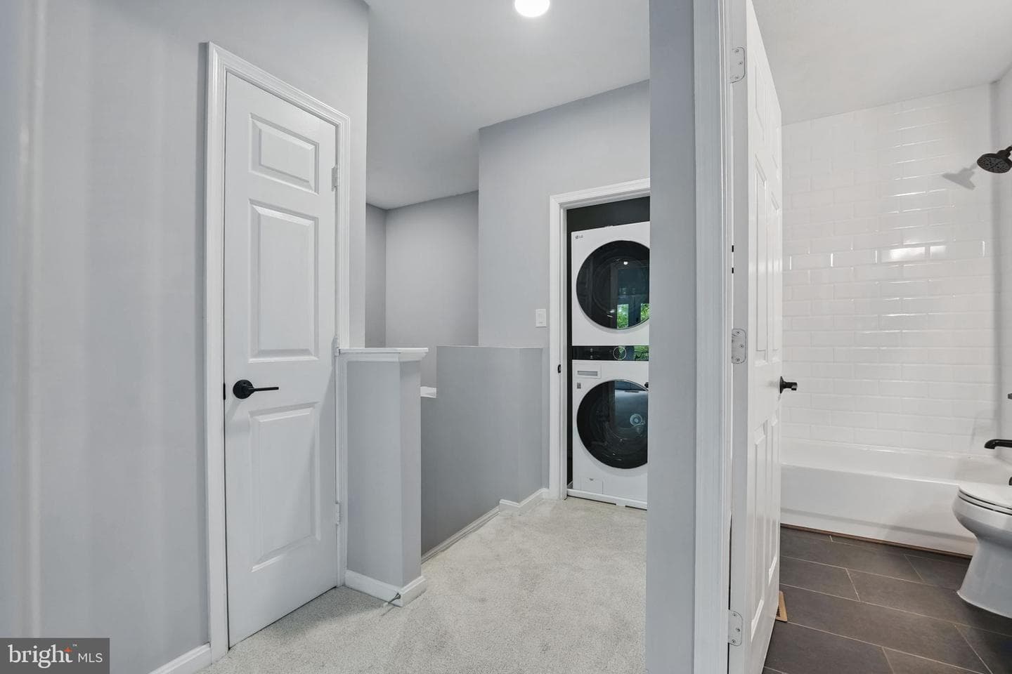 5115 Travis Edward Way #b photo 14