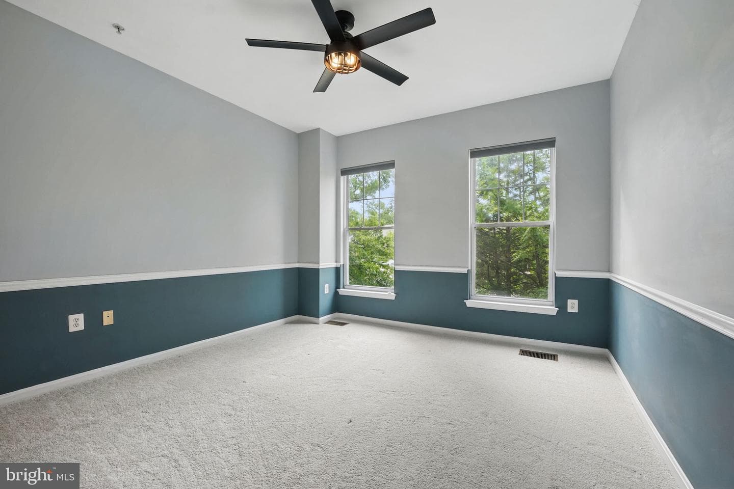 5115 Travis Edward Way #b photo 16