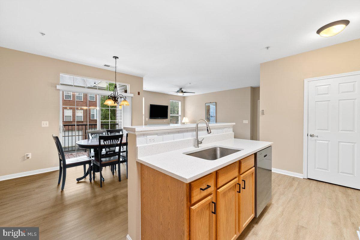 11565 Cavalier Landing Court #201 photo 11