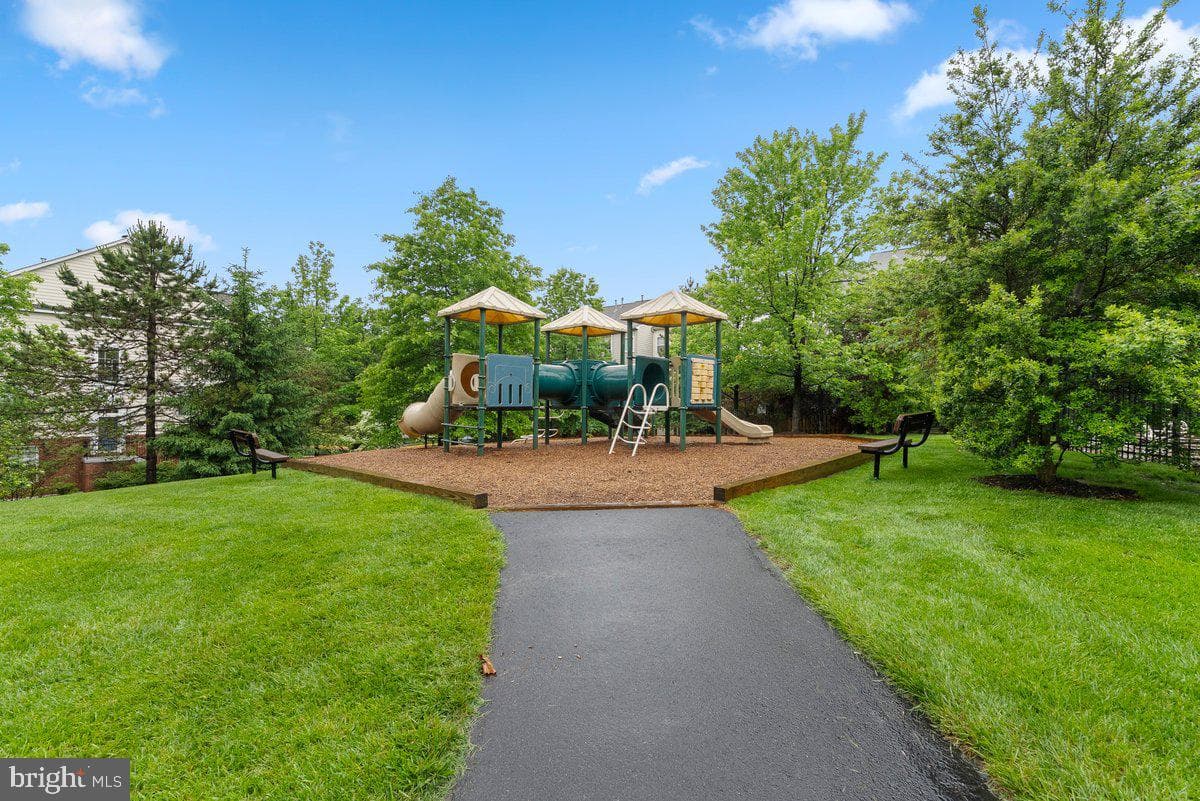 11565 Cavalier Landing Court #201 photo 32
