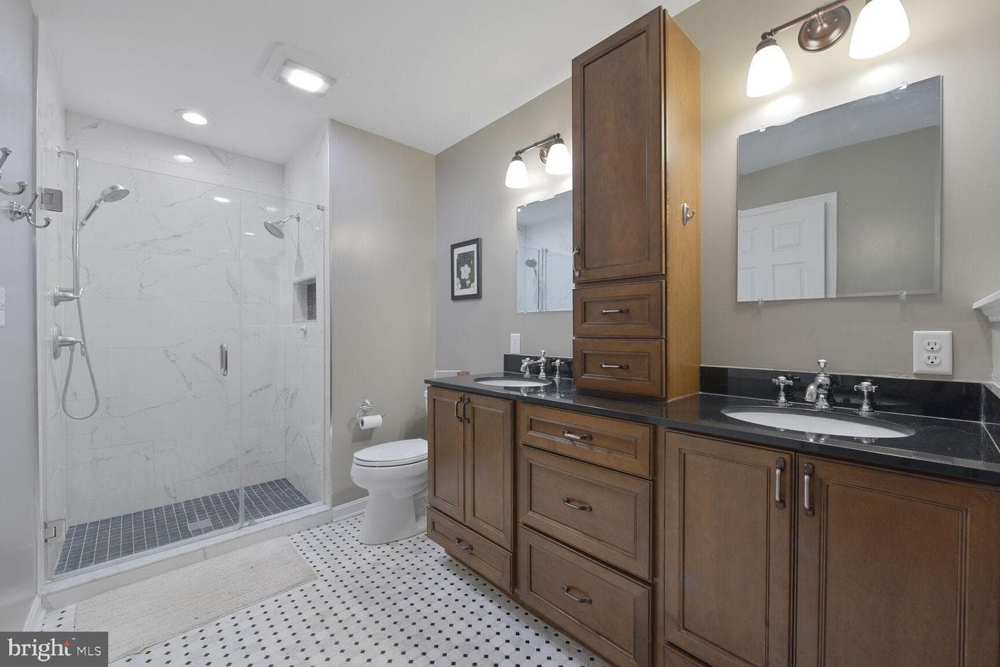 14815 Cranoke Street photo 20