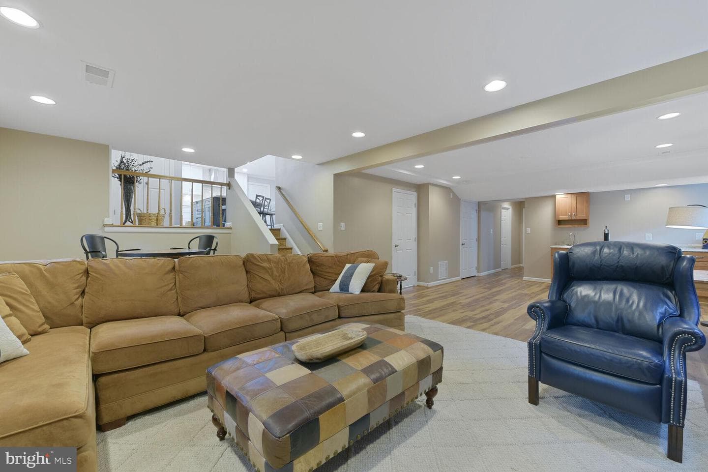 14815 Cranoke Street photo 27