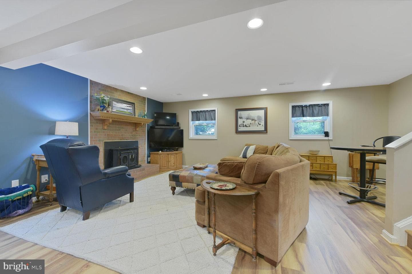 14815 Cranoke Street photo 28