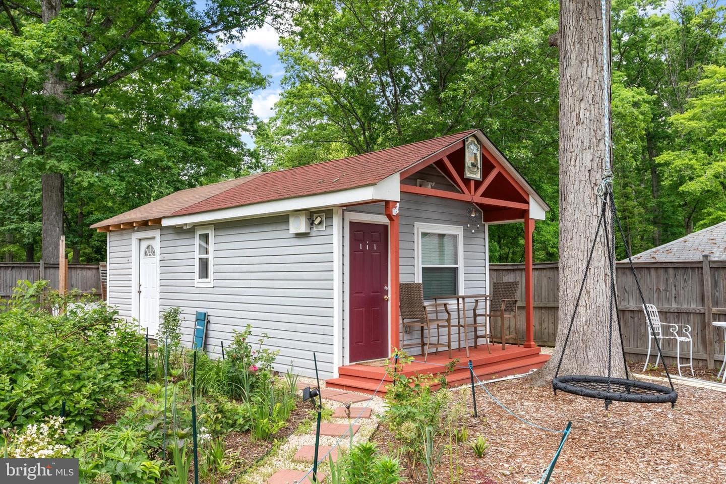 10412 Midway Lane photo 30