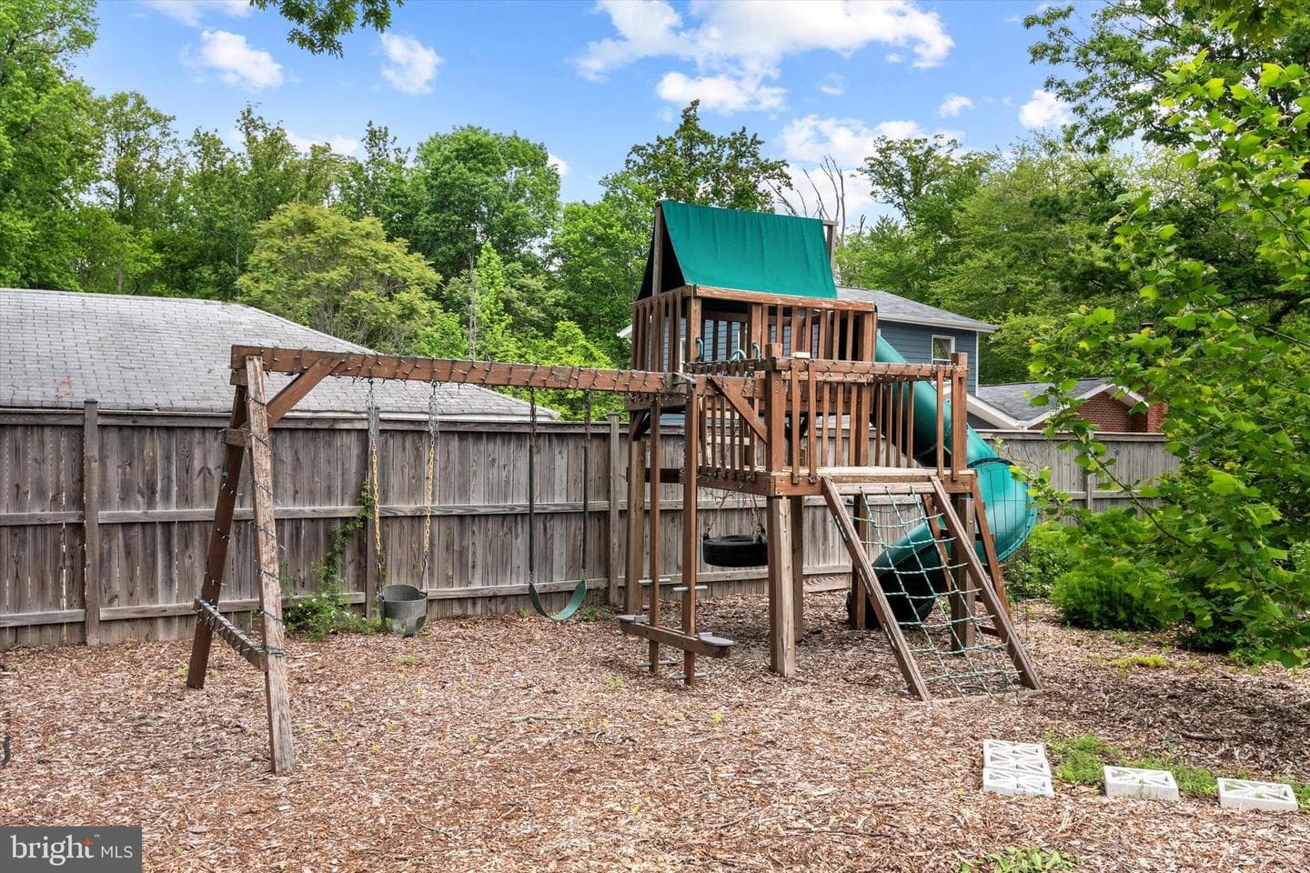 10412 Midway Lane photo 31