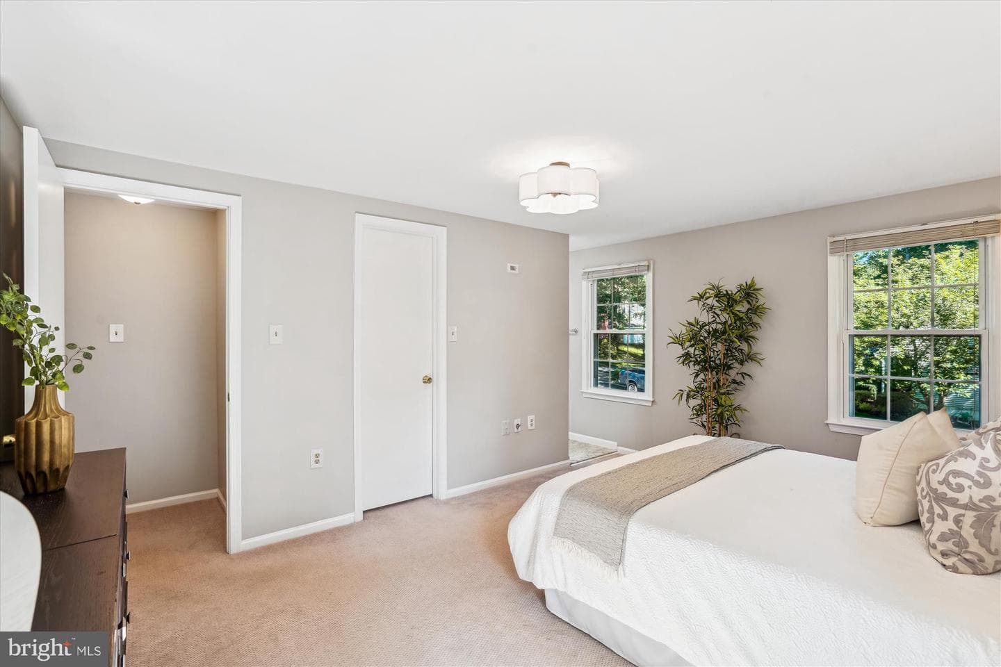 5938 New England Woods Drive photo 19