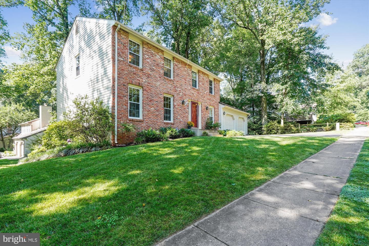 5938 New England Woods Drive photo 38