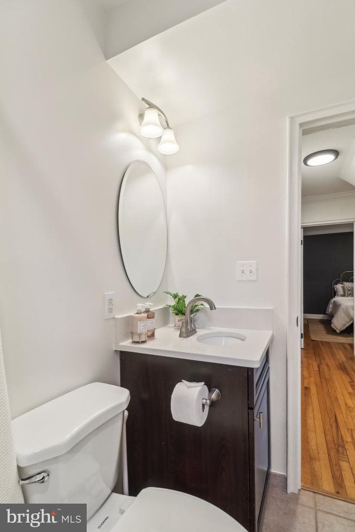 7137 Oakland Avenue photo 32