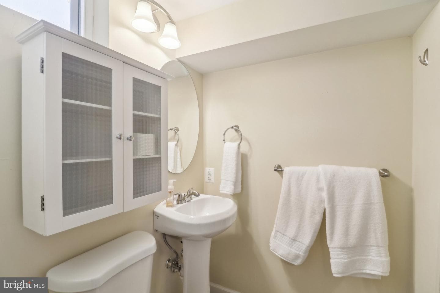 7137 Oakland Avenue photo 37