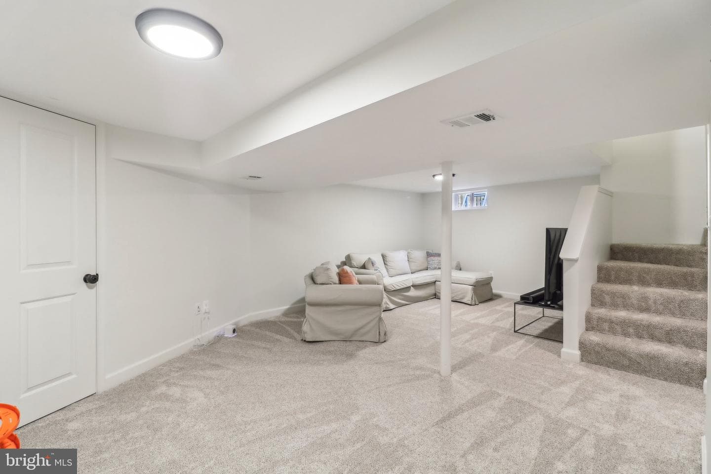 7137 Oakland Avenue photo 49