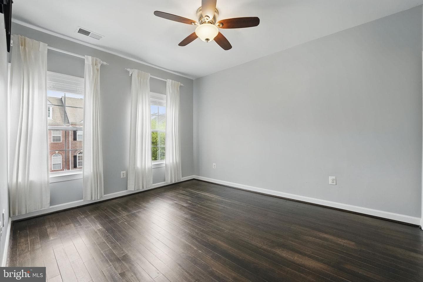 8859 Modano Place photo 40
