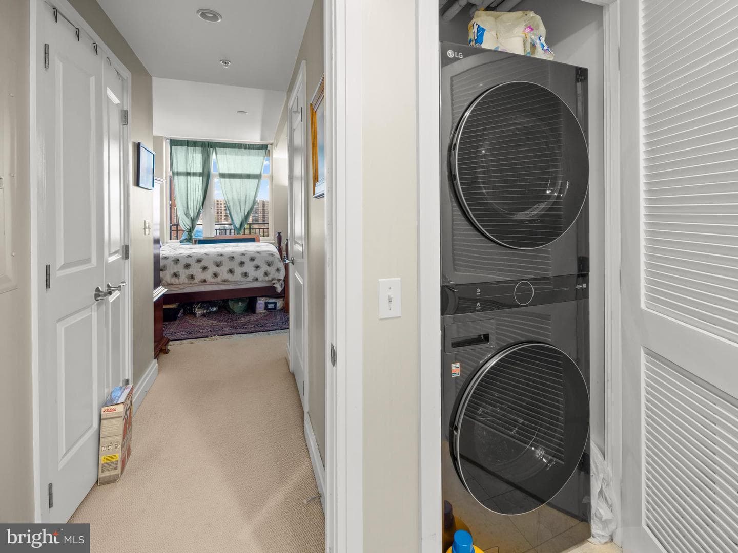 8220 Crestwood Heights Drive #1406 photo 11
