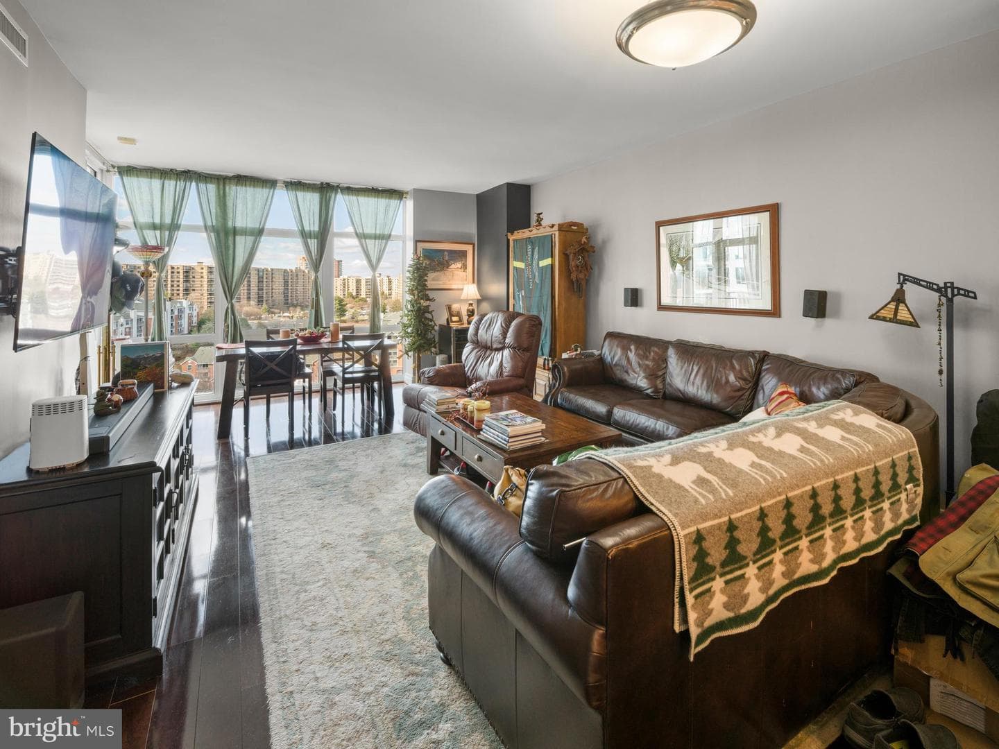8220 Crestwood Heights Drive #1406 photo 5