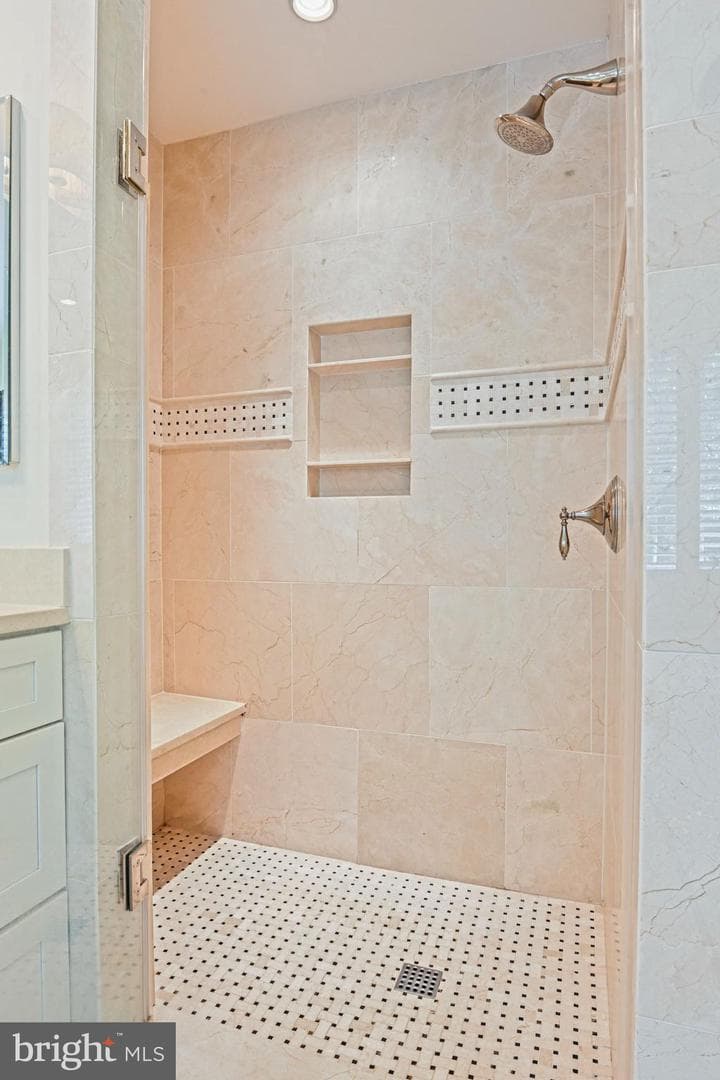 2900 Gretna Place photo 34