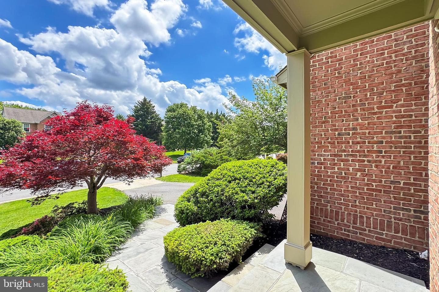 15420 Cedarhurst Court photo 2