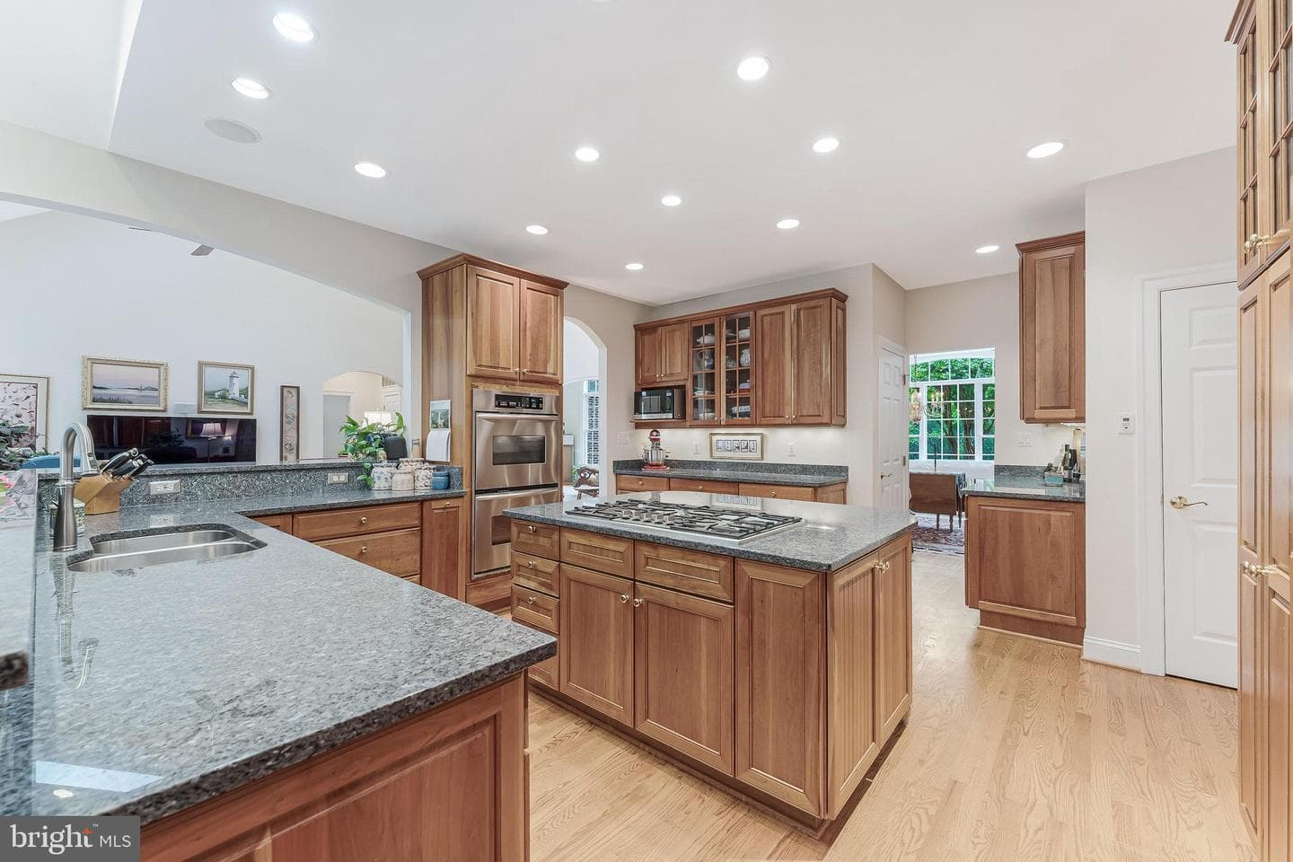 11709 Pine Tree Drive photo 112