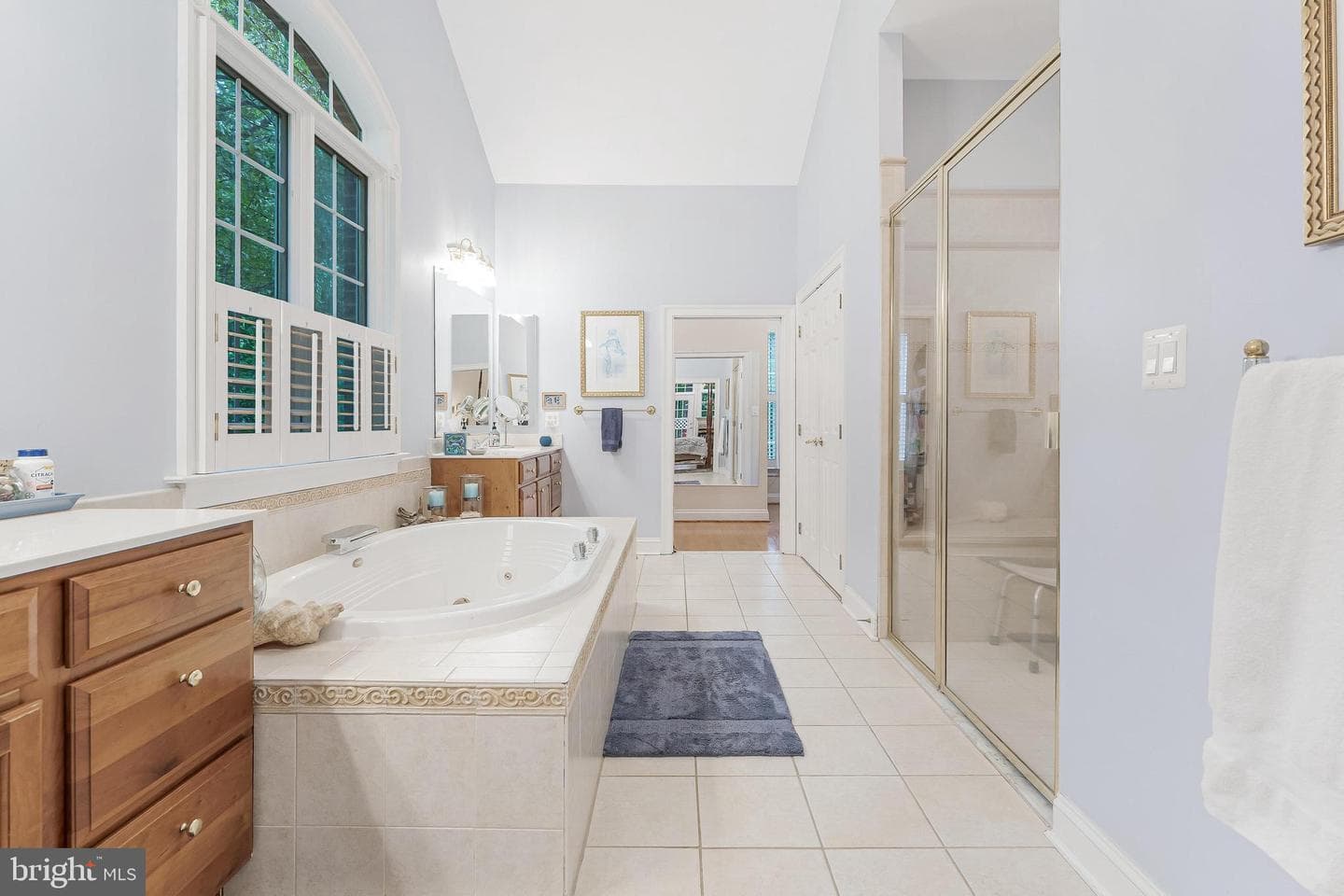 11709 Pine Tree Drive photo 93