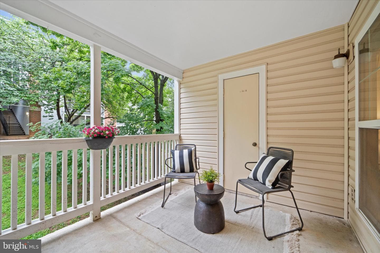 1525 Lincoln Way #203 photo 7