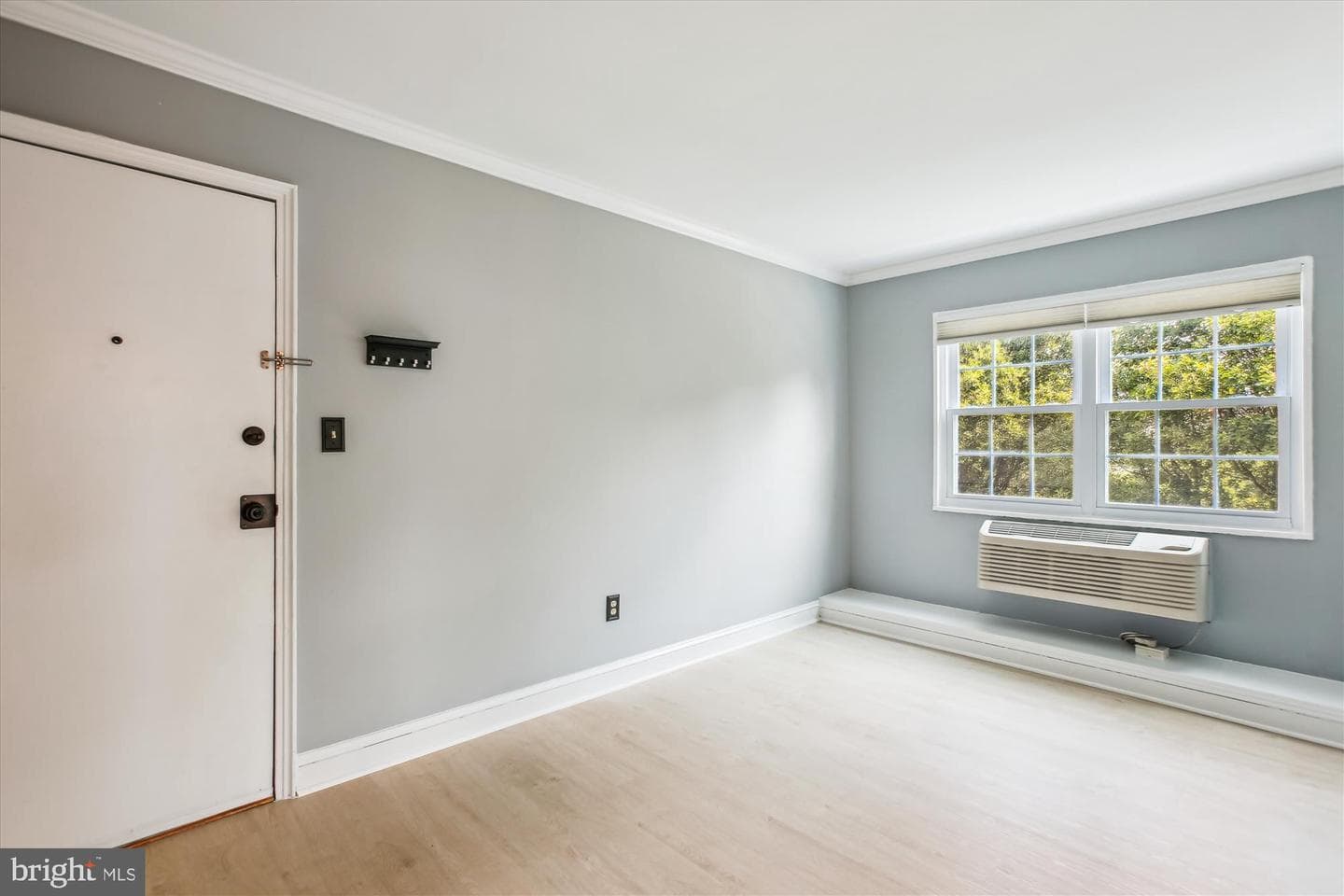 2237 Farrington Avenue #301 photo 3