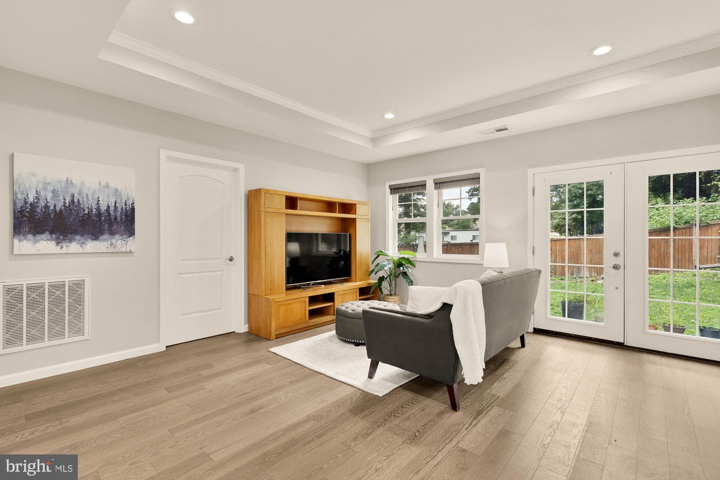 3124 Chepstow Lane photo 14