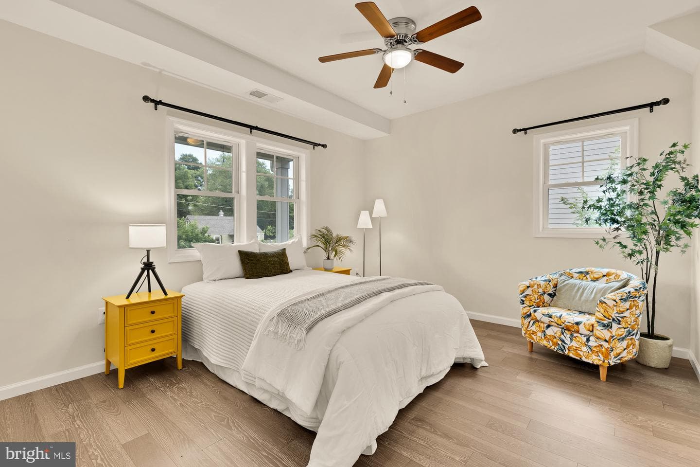 3124 Chepstow Lane photo 18
