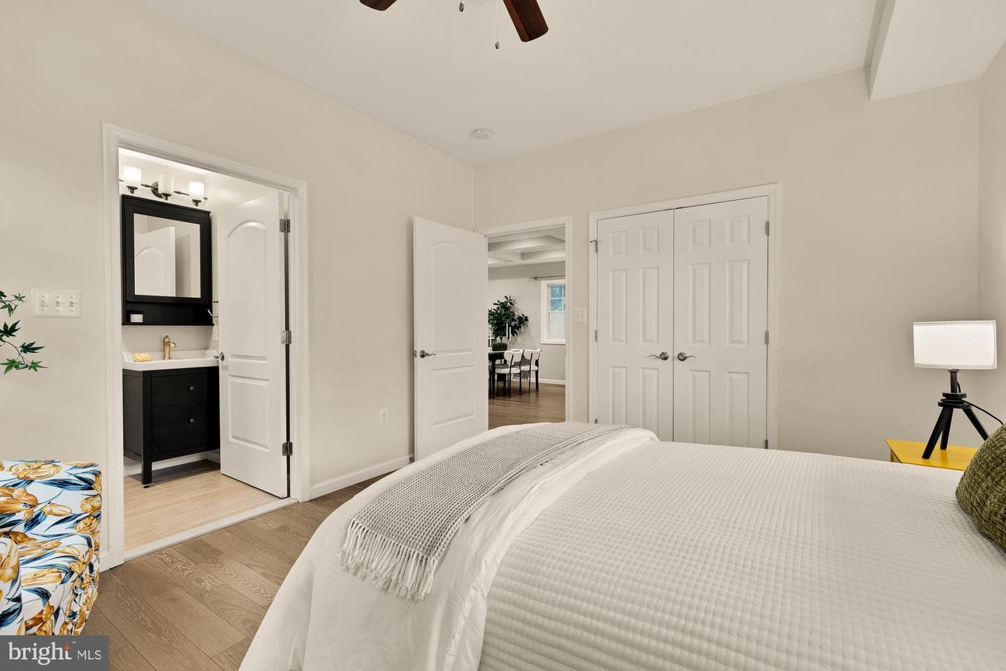 3124 Chepstow Lane photo 20