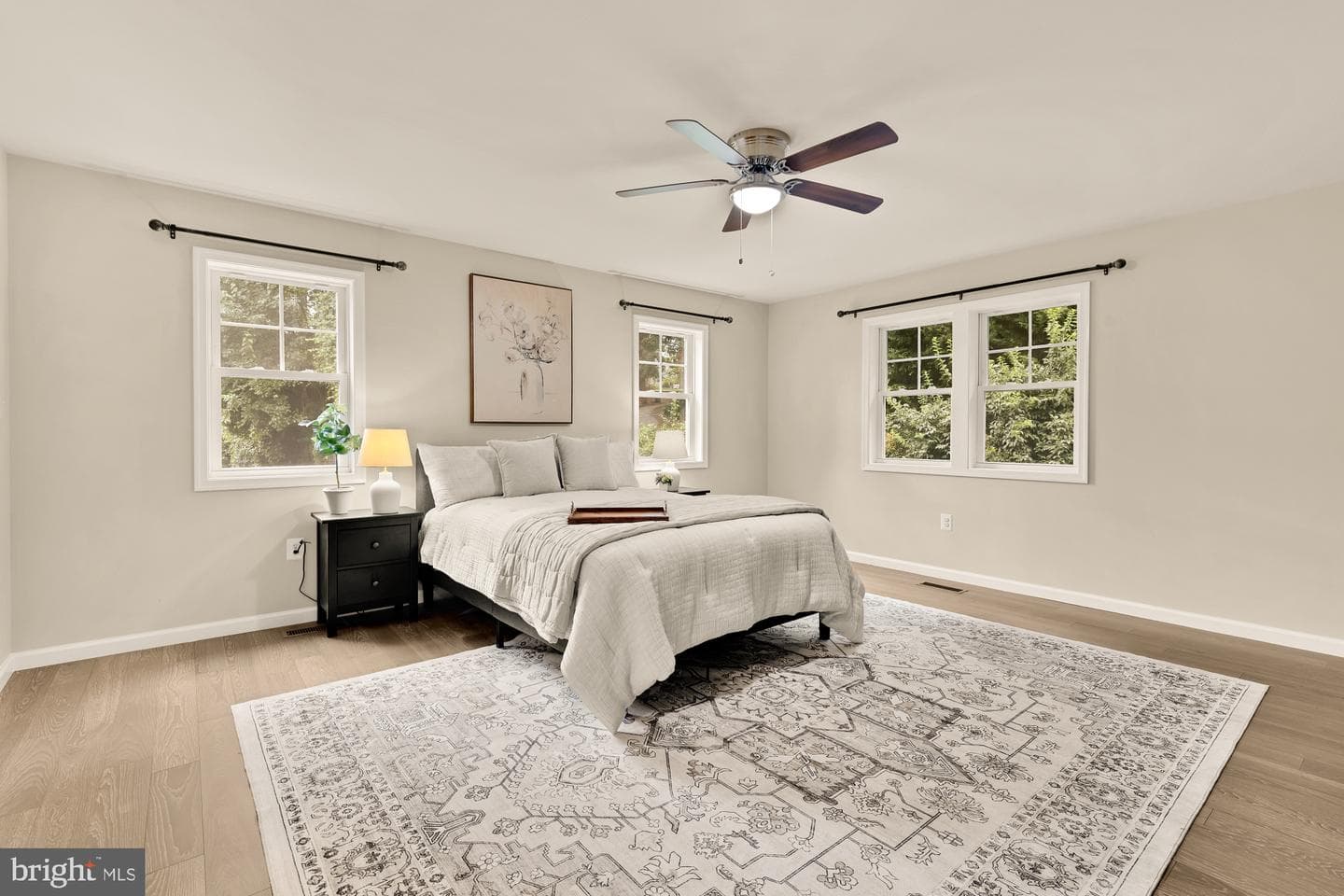 3124 Chepstow Lane photo 28