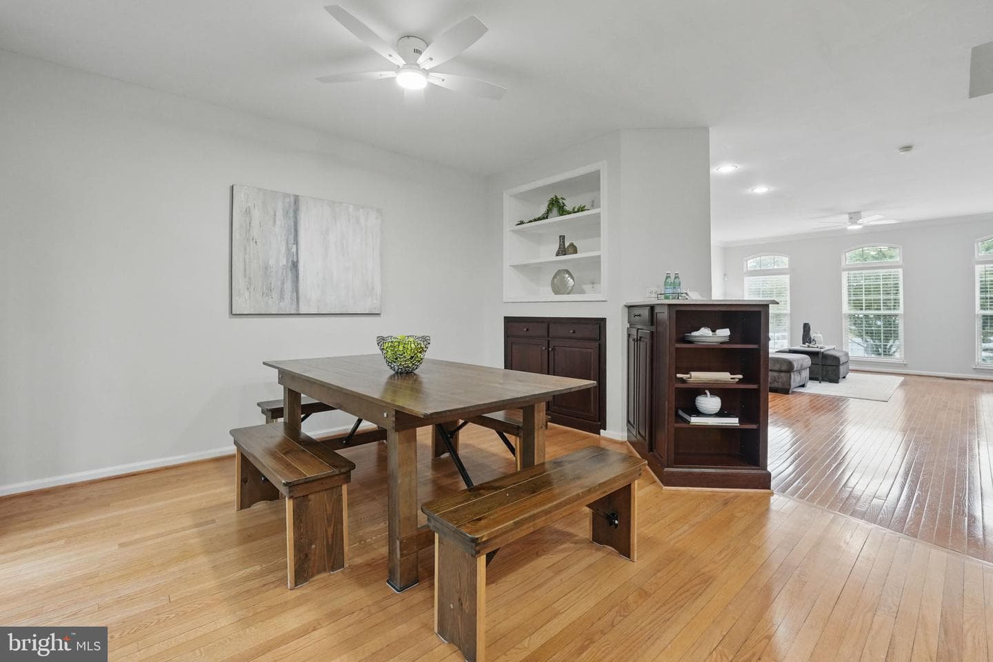 6454 Waterfield Road photo 13