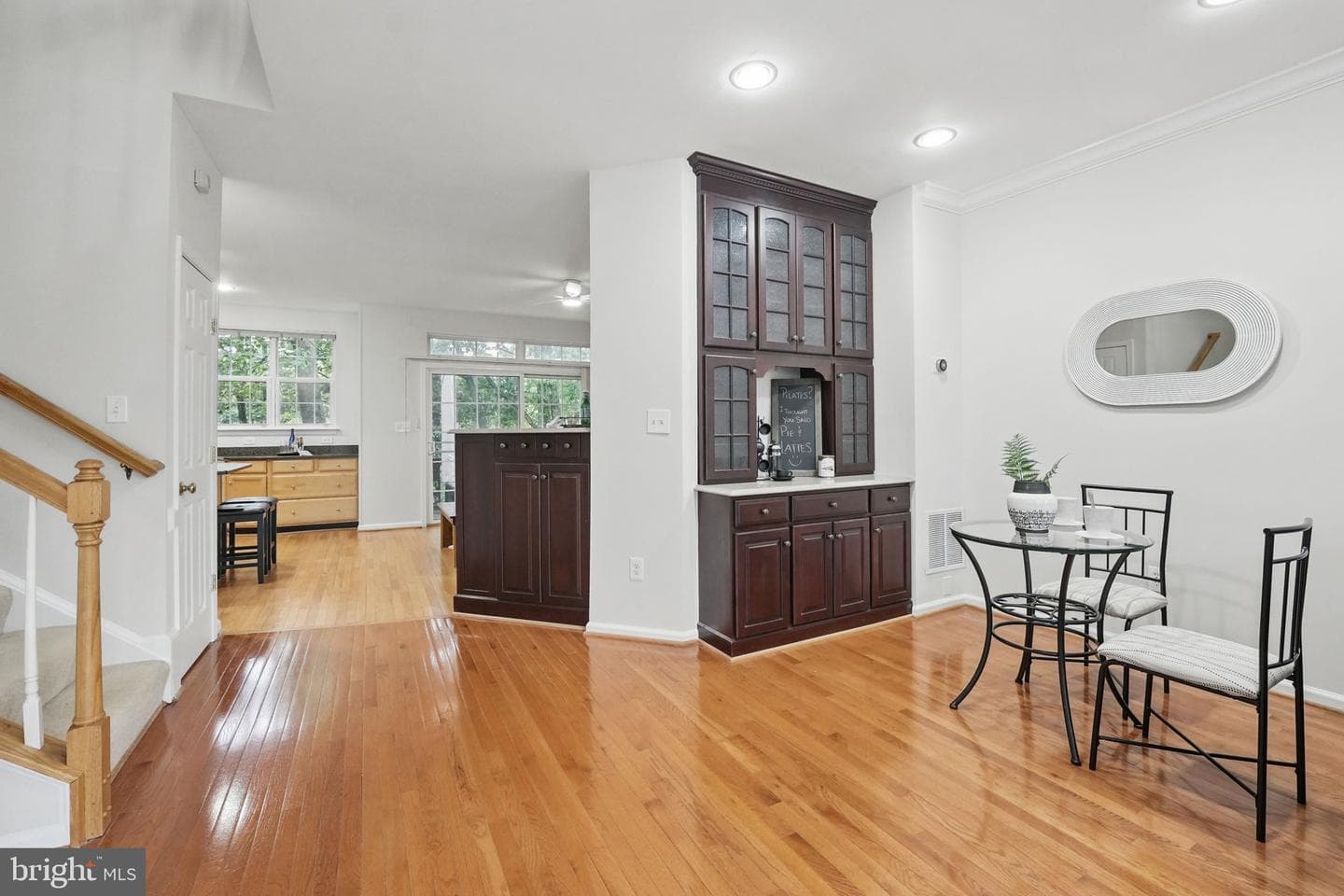 6454 Waterfield Road photo 6