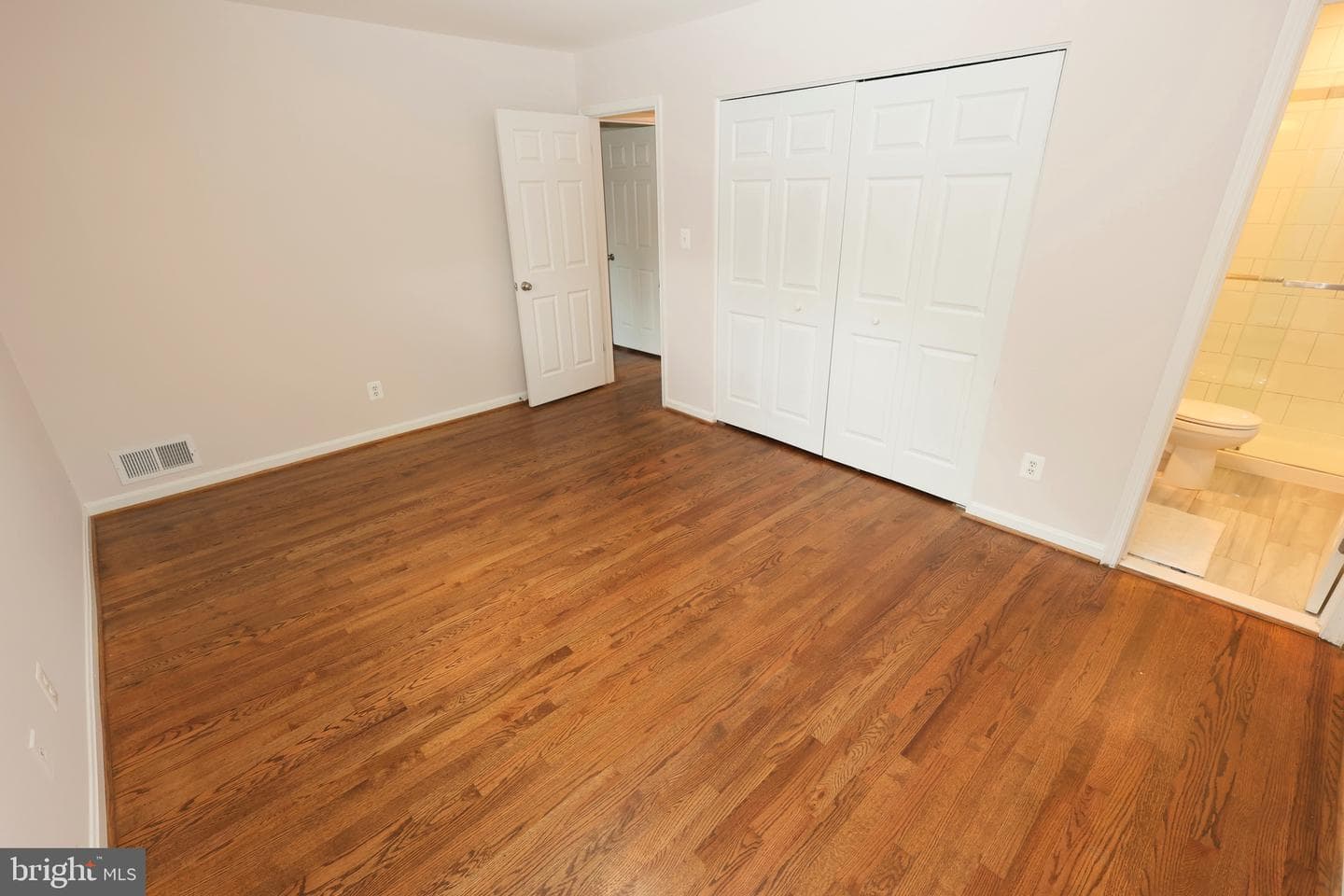 5118 Portsmouth Road photo 24