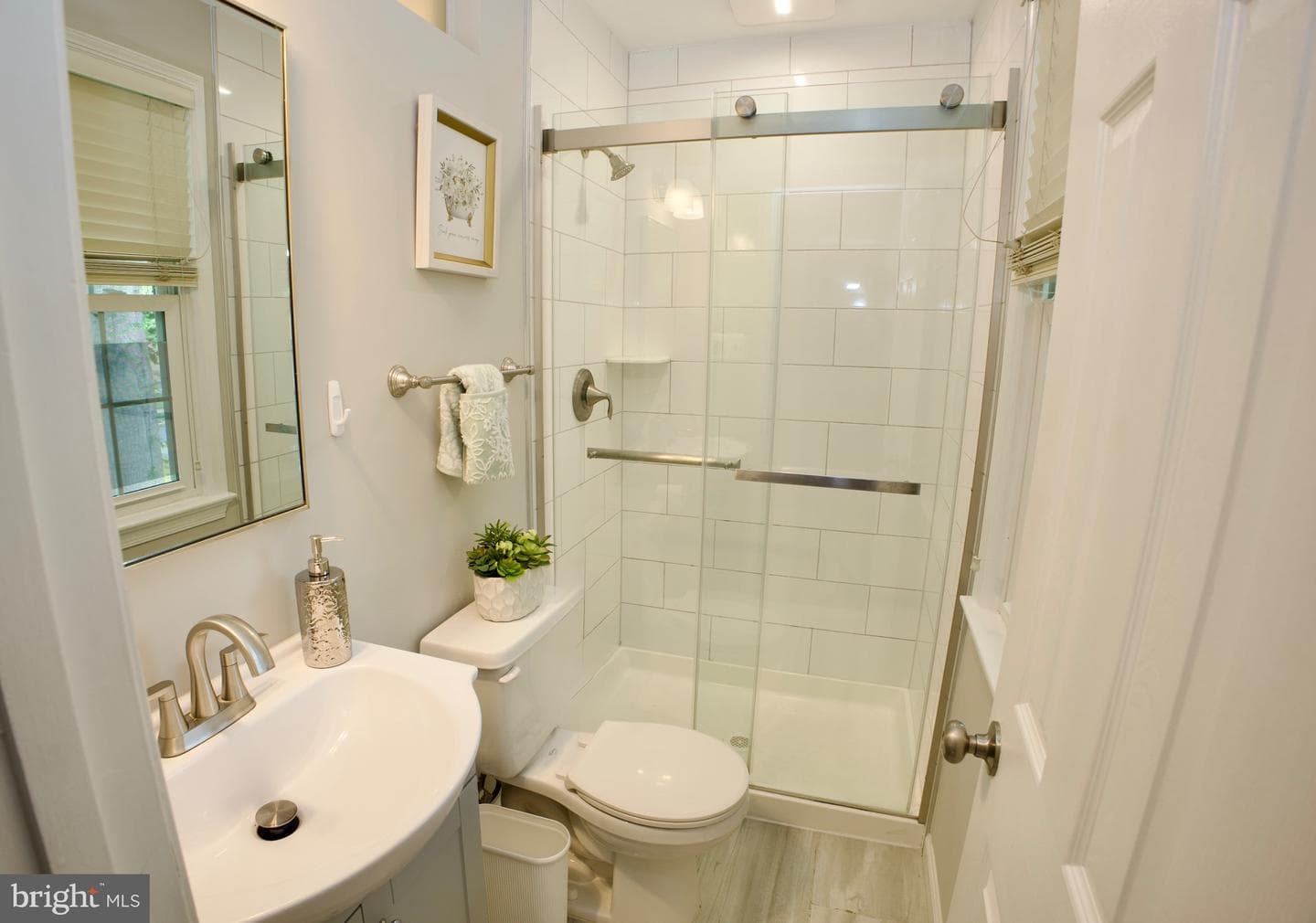 5118 Portsmouth Road photo 25