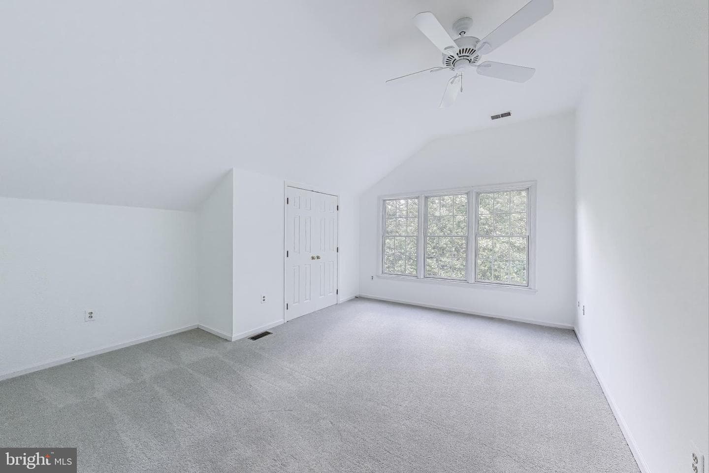 10106 Waterside Drive photo 18