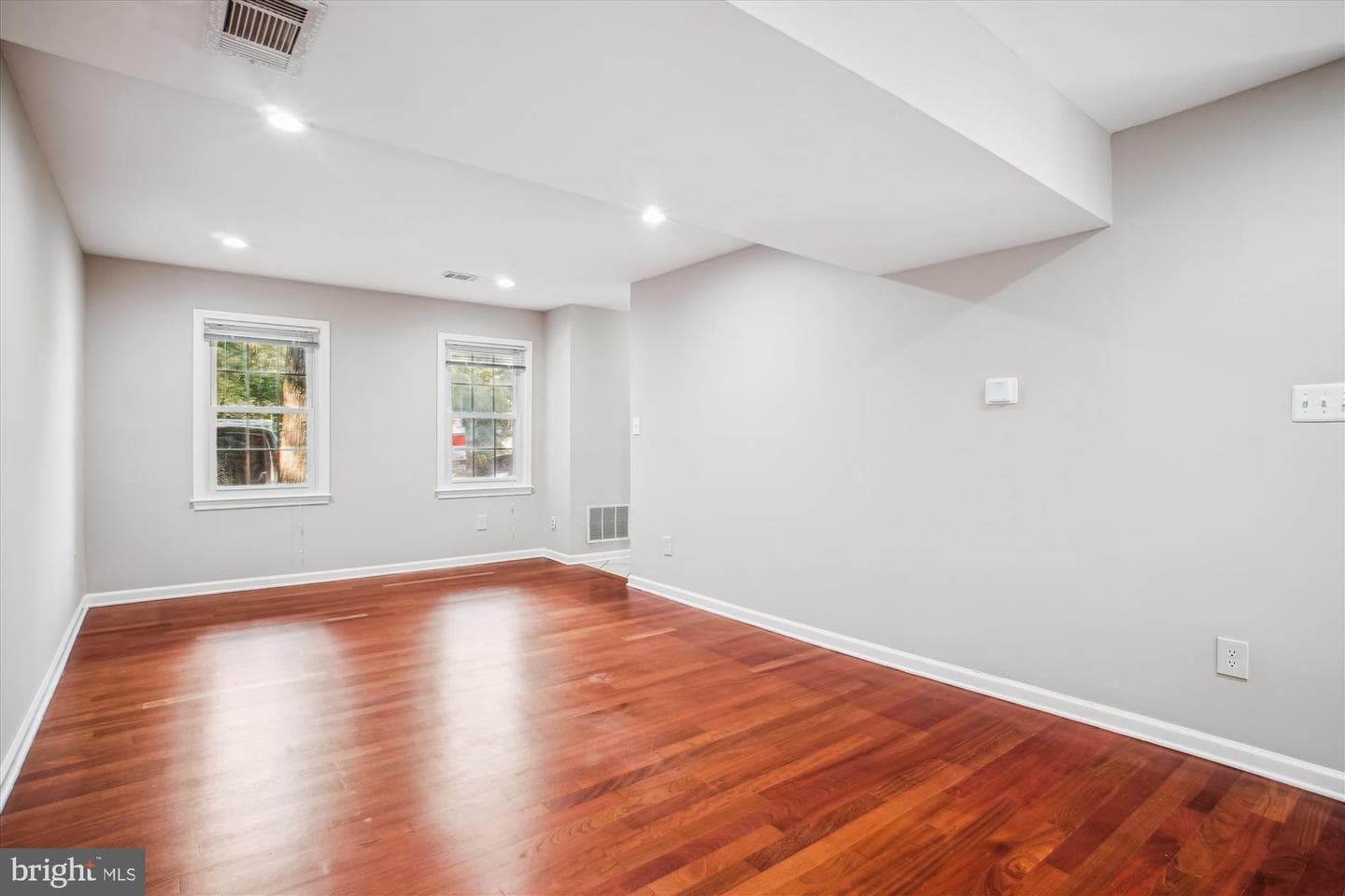 5527 Heston Court photo 14