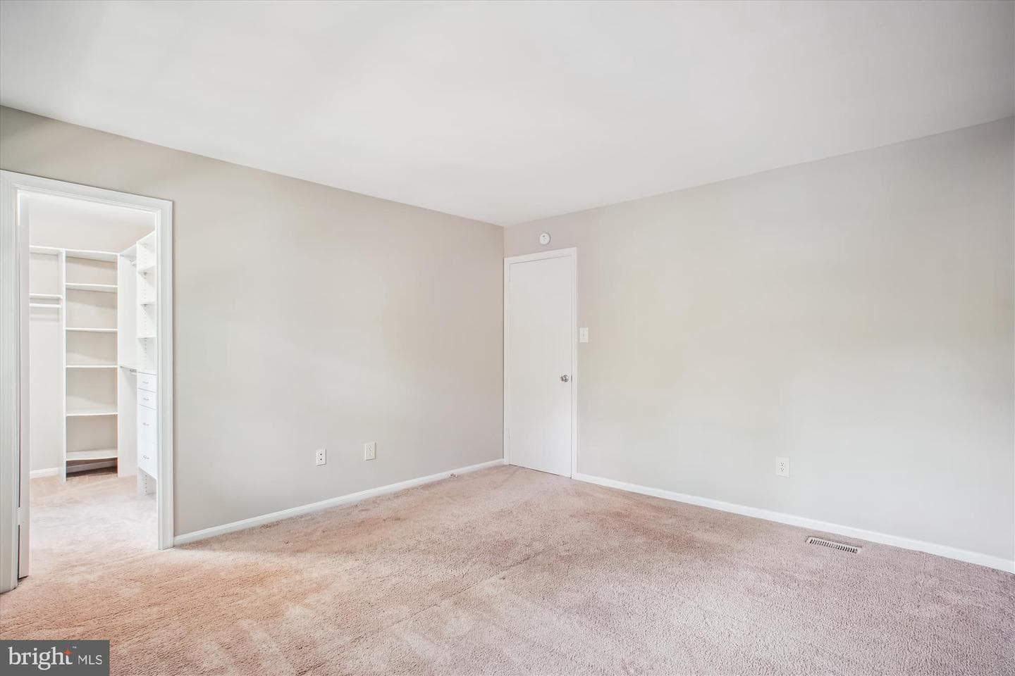 5527 Heston Court photo 20