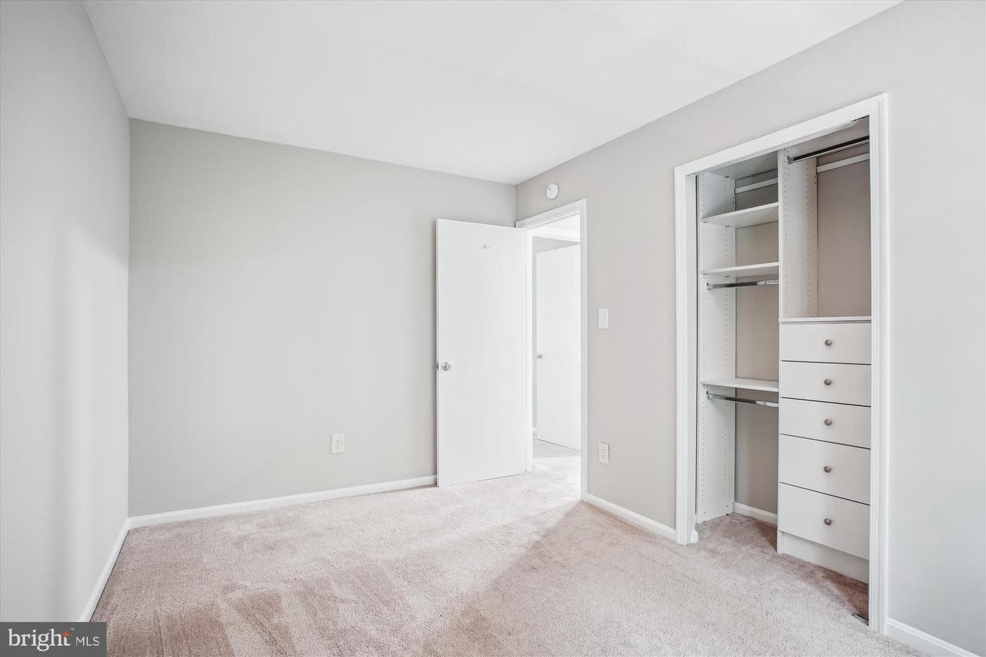 5527 Heston Court photo 24