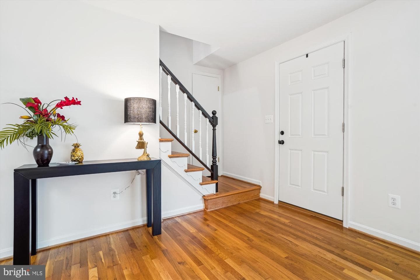 5420 Eastbourne Drive photo 3