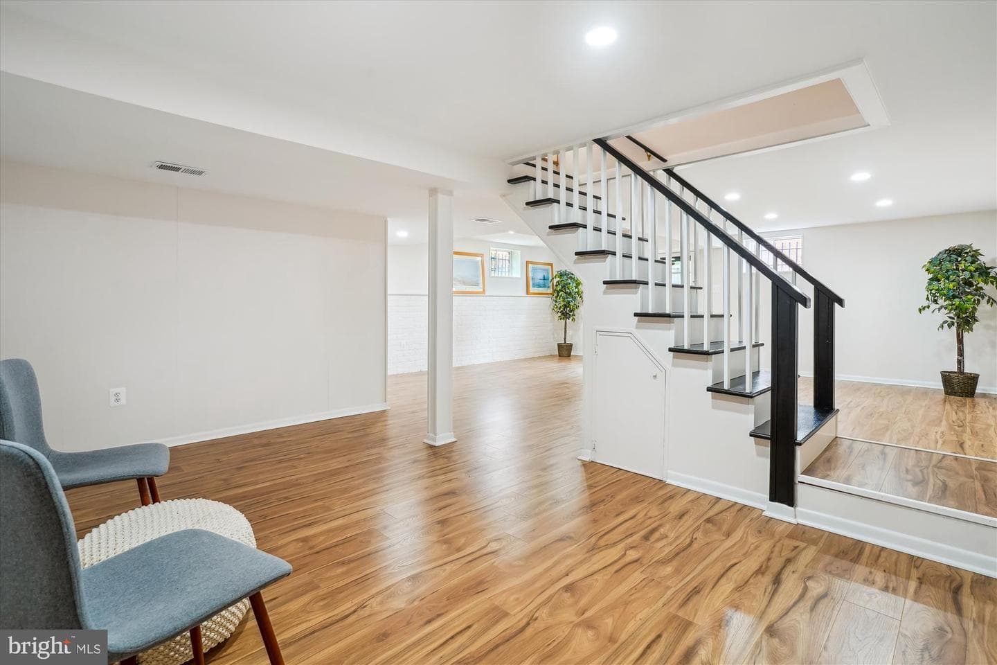 5420 Eastbourne Drive photo 36