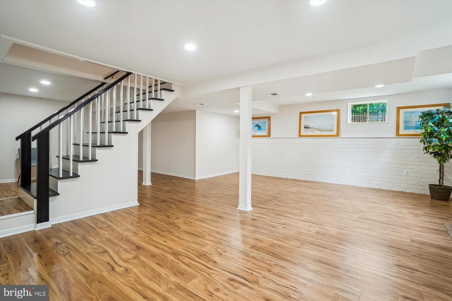 5420 Eastbourne Drive photo 38