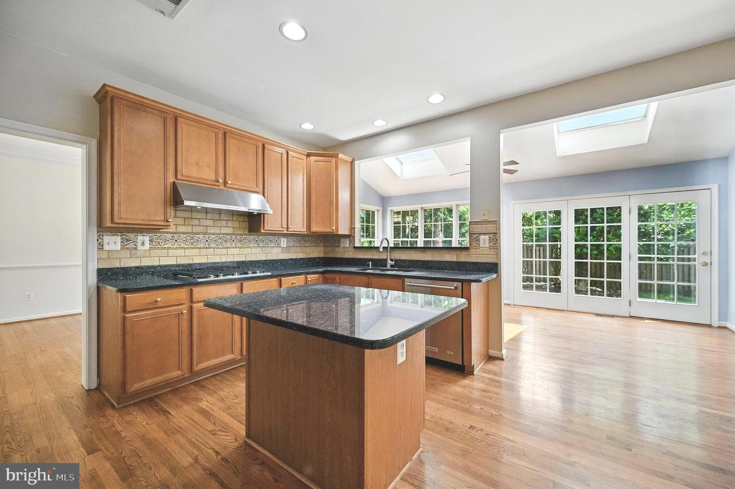 10861 Hunter Gate Way photo 9