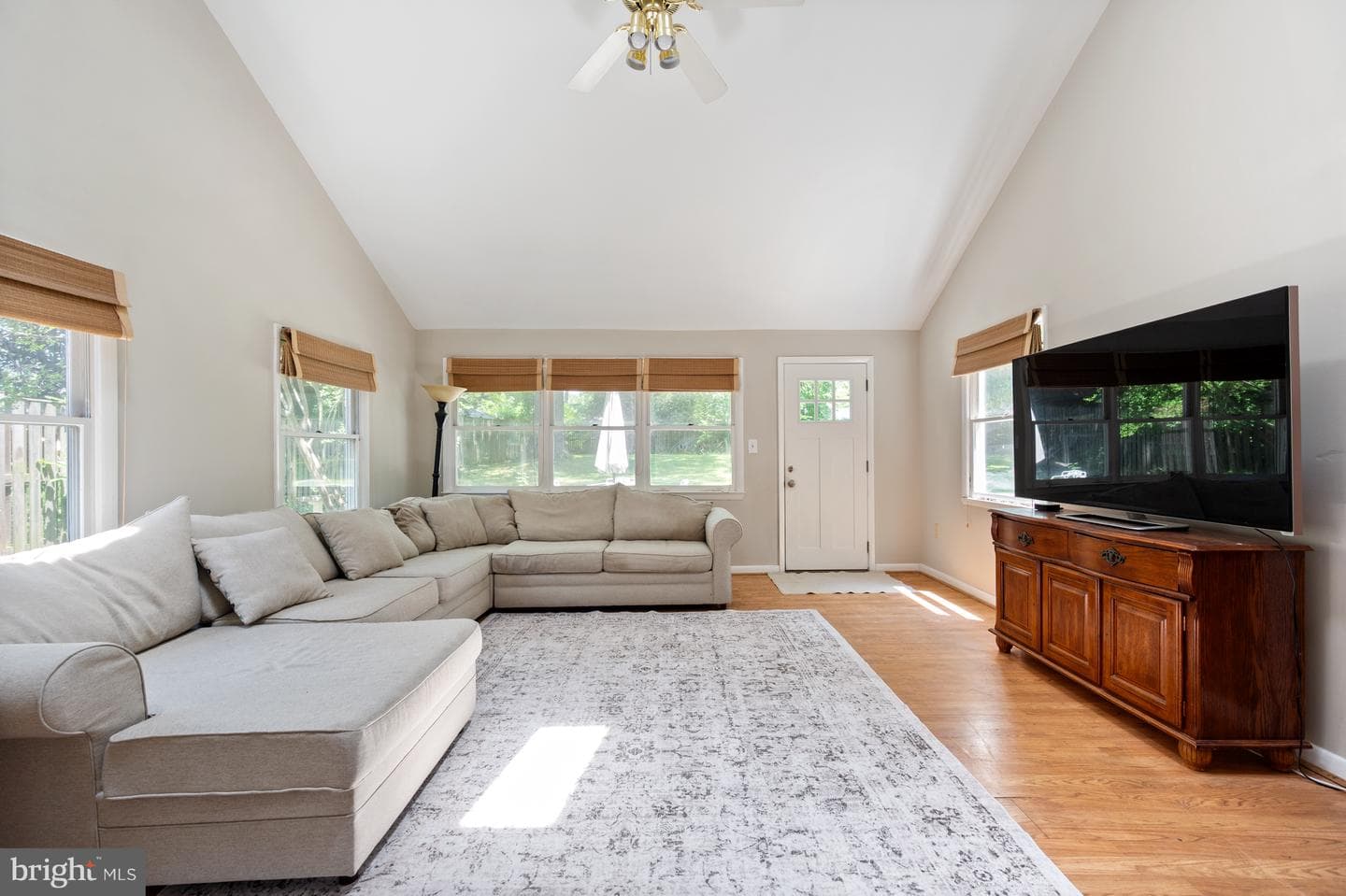1106 Waynewood Boulevard photo 17