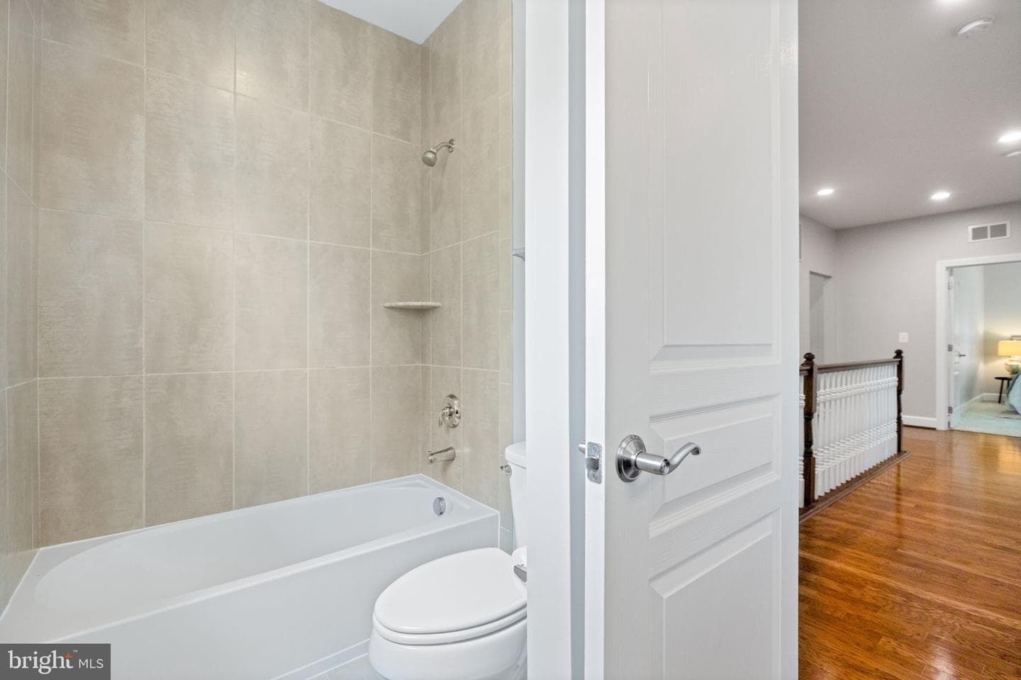 415 Yeonas Drive SW photo 42
